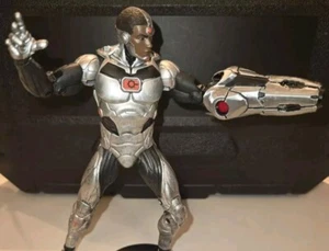 Cyborg Custom Arm Cannon For (DC Rebirth) McFarlane Toys DC  7'' Action Figure   - Picture 1 of 6