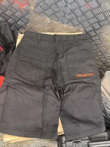 *New* Snap On Tools Official Merchandise Cargo Work Shorts Black W36 - Picture 1 of 4