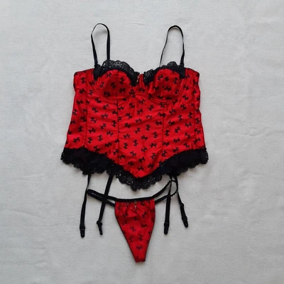 ESCORA Vintage Corset 90B EU/ 40B US/ 40B/ UK Red Satin Lace Trim Sexy Lingerie - Image 1 of 4