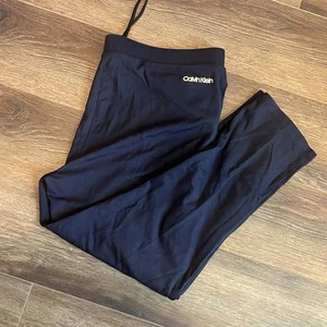 Pantalones deportivos Calvin Klein ultra suaves modelo Move 365 con cordón para hombre talla XL logotipo - Imagen 1 de 9