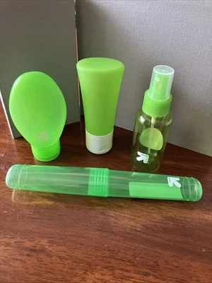 4 Green Travel Bottles On The Go Containers 3 Fl Oz - Image 1 of 2