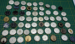 lot de 64 cadrans de montre vintage. 26mm à 29mm de diamètre. swiss - Imagen 1 de 10