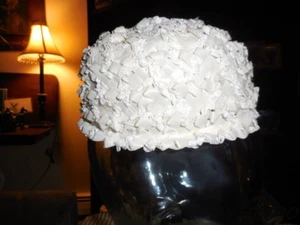 Vintage gewebter Damenhut Stroh Vinyl cremefarben Kirche Hochzeit 7 Zoll sehr guter Zustand - Bild 1 von 4