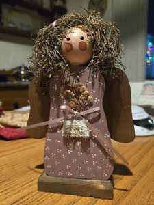 Vintage Handarbeit Holz stehender Engel Landhaus Weihnachten Landhaus rustikal - Bild 1 von 2