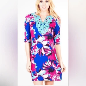 Tracy Negoshian Emilia Shift Print Crochet Neck Mini Dress Size Medium NWOT - Picture 1 of 8