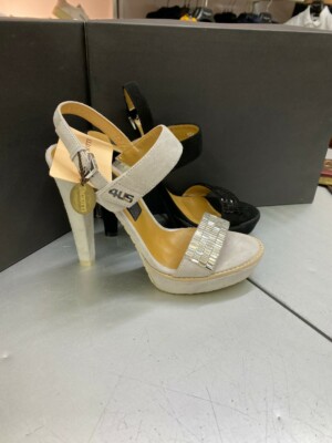 Escarpins Cesare Paciotti pour femme