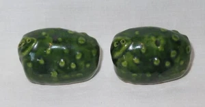 ROSEMEADE PICKLE / CUCUMBER S&P SALT AND PEPPER SHAKERS SHAKER SET - RARE - Picture 1 of 7