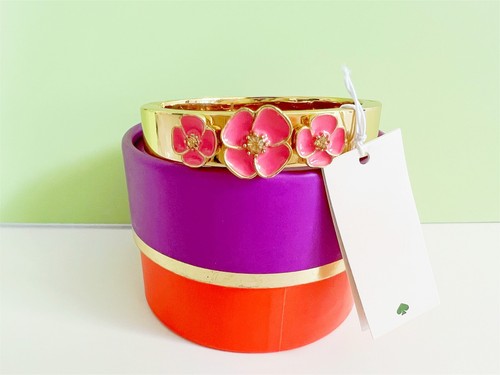 Bracciale Kate Spade New York Smalto Rosa Svolazzante Cerniera Floreale in Bracciale Oro Nuovo