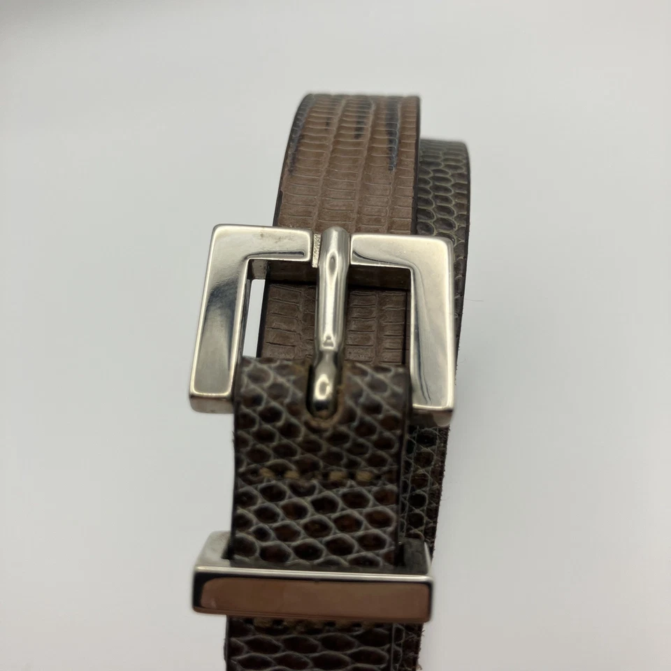 Cinto feminino Ann Taylor de couro genuíno feito na Itália 26 pol” marrom - Imagem 1 de 4