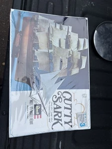 "Kit modelo Revell Cutty Sark 1979 de colección de más de 15 3/4"" de largo" Modelo # 5401 Precintado - Imagen 1 de 4