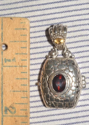 Colgante Medallón Sarda - Plata de Ley 925 con Granate y Citrino Foto 1 de 4