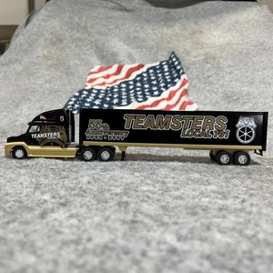 Penjoy 701 Teamsters Freightliner - Picture 1 of 4