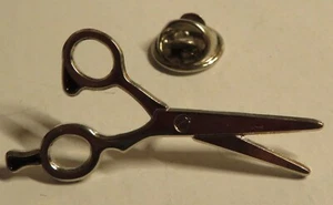 Vintage Hair Scissors Shears Barber 1-1/4" Brooch Pin Hairdressing Salon Gift - Picture 1 of 5