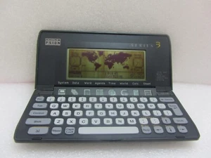 PSION Series 3 high speed processor Palmtop Computer 1990s, Batteries & SSD Card - Zdjęcie 1 z 8