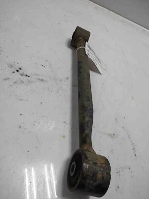 Brazo de control superior trasero Chevy Trailblazer Ext 2002-2006 129" WB solo OEM 15098152 Foto 1 de 2