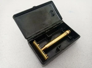 Antique Brass Gillette Safety Razor made in England In Bakelite Box - Picture 1 of 7