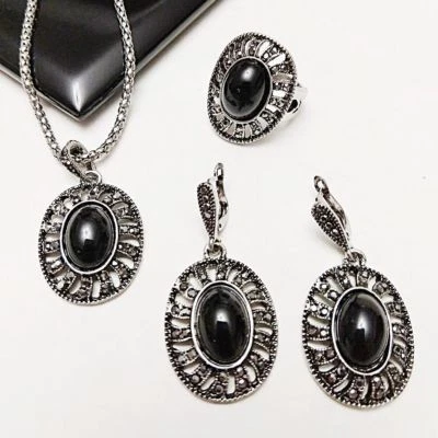 Juego de 5 piezas de collar/pendientes/anillo de joyas estilo vintage de piedras preciosas de marcasita negra Foto 1 de 4