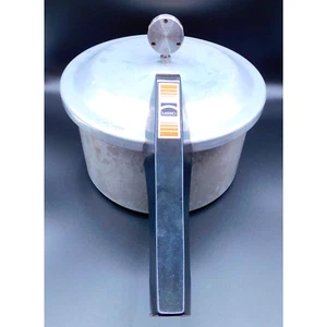 Mirro Matic 4 Qt. Pressure Cooker M-0534-11 w/ Lid & Weight Regulator - Picture 1 of 10