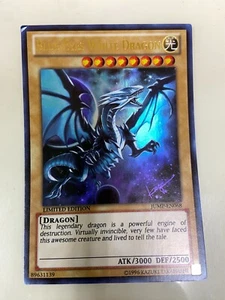 YuGiOh Blue-Eyes White Dragon Ultra Rare LIMITED EDITION Promo JUMP-EN068 MP - Picture 1 of 2