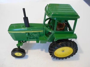Vintage 1972 Ertl 1:16 Scale John Deere 4430 Tractor with Cab & Filler Caps #512 - Picture 1 of 15