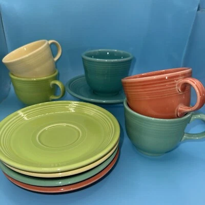 LOTE FIESTA 5 TAZAS Y 5 PLATILLOS DIFERENTES COLORES BONITOS Foto 1 de 4