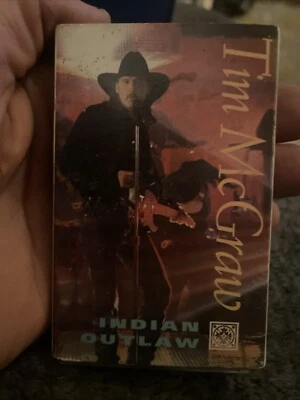 Indian Outlaw Cassette Single by Tim McGraw 1994 - Imagem 1 de 4