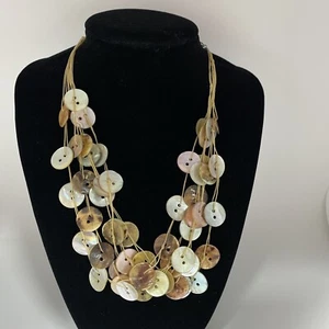 Collar con botones de carcasa inusual tú y yo - Imagen 1 de 5