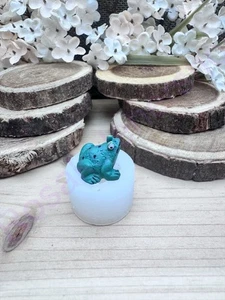 TINY 3D FROG handmade silicone mold for crafts - Picture 1 of 10