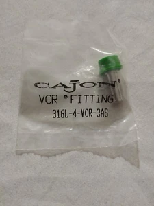 Cajon VCR Fitting 316L-4-VCR-3AS - Picture 1 of 3
