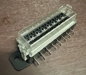 ATC fuse block - Picture 1 of 1