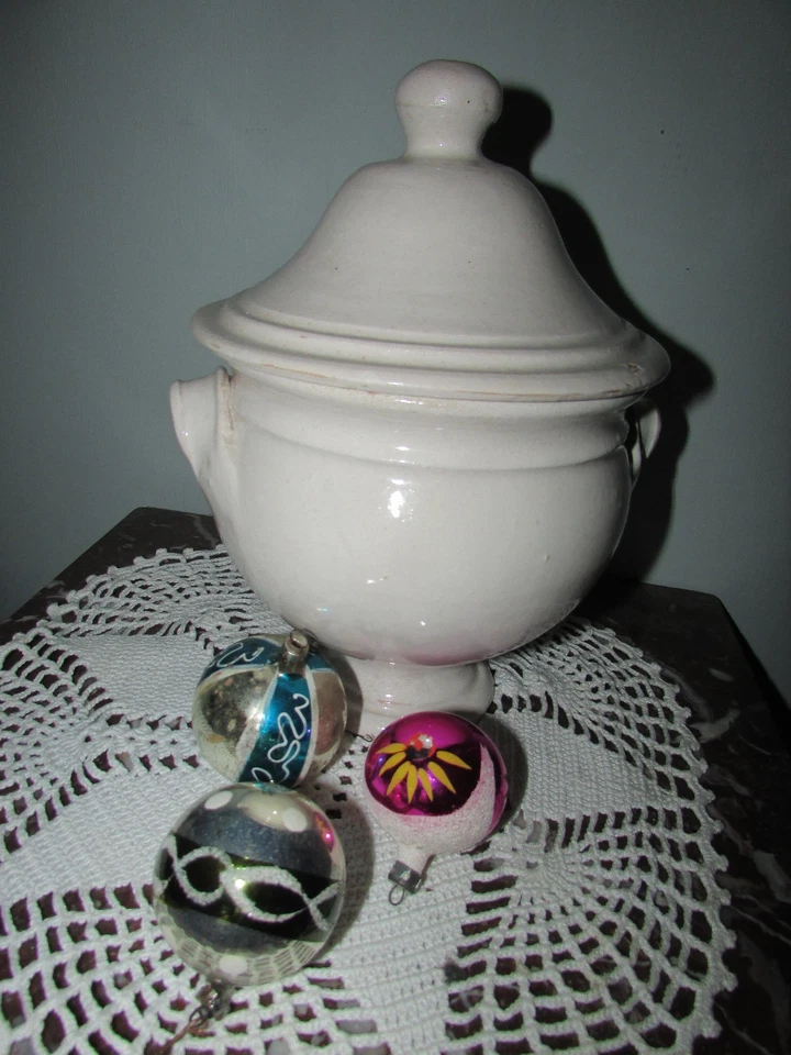 antike kleine  Terrine - Keramik - Frankreich - seltene Form - Bild 1 von 4