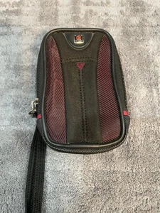 Wenger SwissGear Sherpa Small Camera Case with Belt Loop -Burgandy - Picture 1 of 4