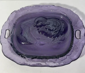 Boyd glass Purple glass chick plate 5 x 4" - Picture 1 of 4