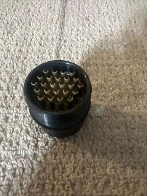 BENDIX CONNECTOR CIRCULAR 24 PRONG - Image 1 of 4