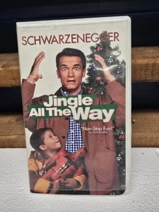 JINGLE ALL the WAY VHS - Arnold Schwarzenegger Sinbad Belushi Clamshell - Picture 1 of 3
