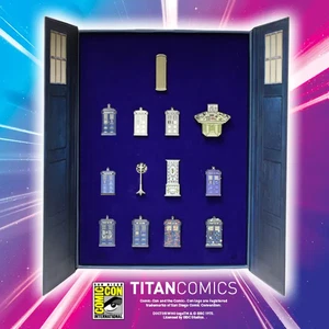 Doctor Who TARDIS Emaille Pin Sammlung Band 2 LE 13 Stück SDCC 2025 Titan Comics - Bild 1 von 8