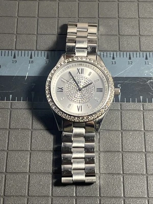 Reloj de cuarzo JBW Mondrian para dama de acero inoxidable con diamantes J6303A Foto 1 de 4