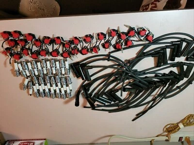 Piezas de motor pequeñas Foto 1 de 3