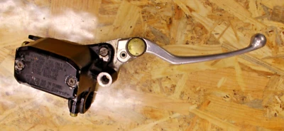 Benelli TNT 1130 2004 2005 2006 2007 2008 front brake master cylinder lever - Imagem 1 de 4