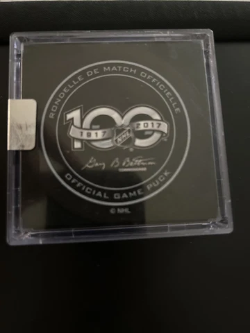 Detroit Red Wings The Joe FINAL GAME PUCK DATED 4-9-17  Farewell Season 2016-17 Cover