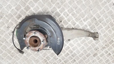 INFINITI M30D 175KW LHD ПЕРЕДНЕЕ ПРАВОЕ КОЛЕСО ПОДВЕСКА СТУПИЦА ШПИНДЕЛЬ КОСТЯШКИ  - Изображение 1 из 4