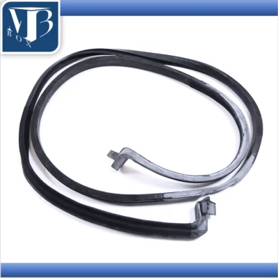 Vedação de capô Mercedes-Benz W107 R107 560SL qualidade original do fabricante - Imagem 1 de 3