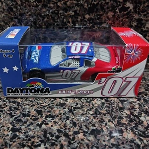 2007 Pepsi 400 Program Car 1/64 Daytona International Diecast NASCAR Racing - Picture 1 of 6