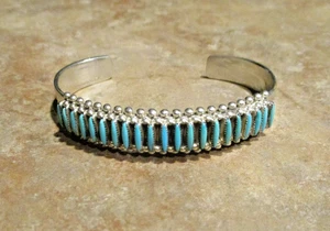 DIVINE !!!  Vintage Zuni Sterling Silver NEEDLEPOINT TURQUOISE Design Bracelet - Picture 1 of 13