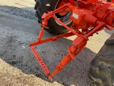 Allis Chalmers D17 AC tractor acoplador a presión enganche de 3 pt con barra de tracción Foto 1 de 4