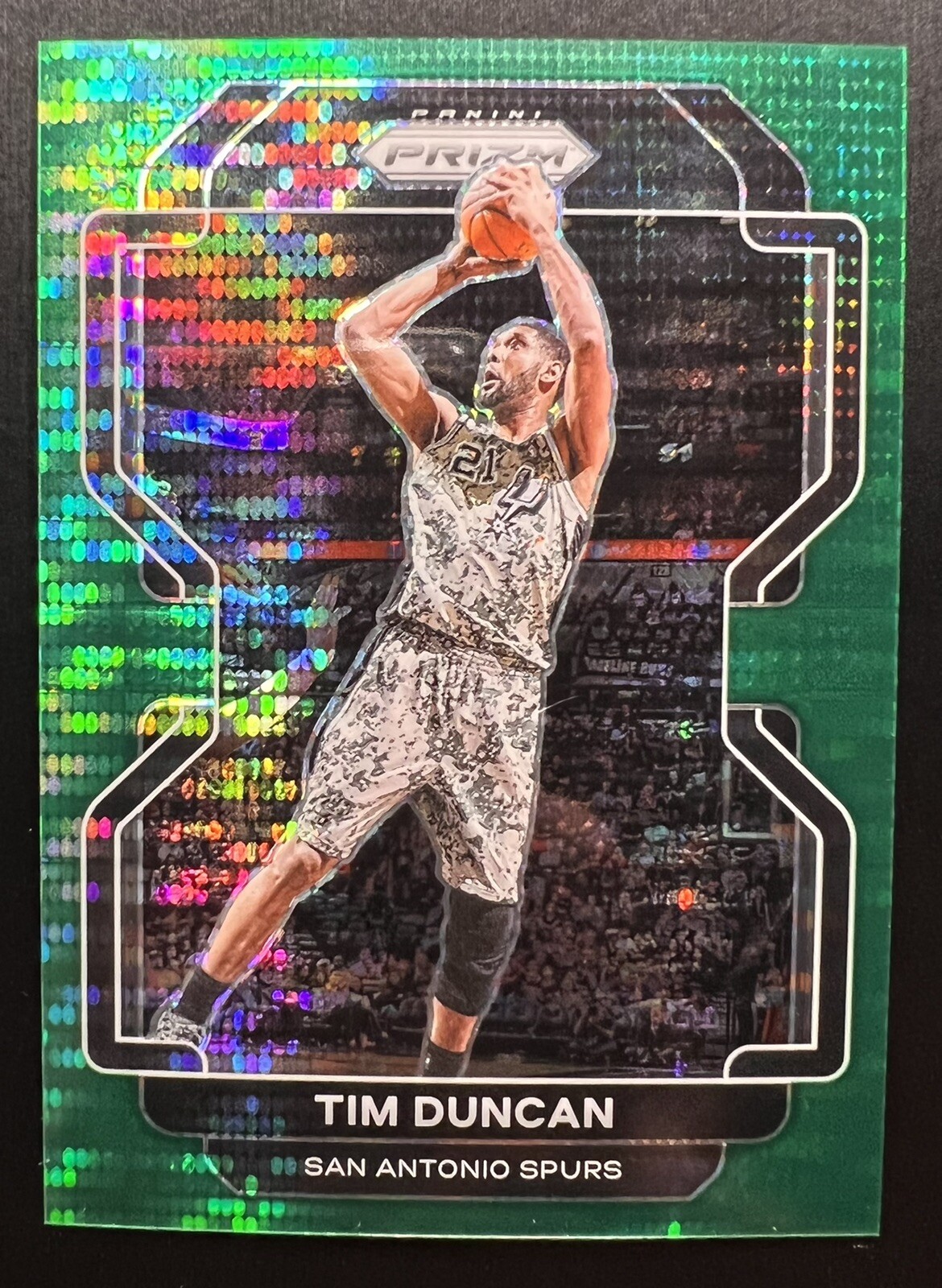 2021 Panini Prizm NBA Tim Duncan Green Pulsar /25 - Very Clean - High Grade