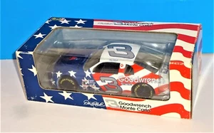 Revell NASCAR Dale Earnhardt Atlanta 1996 Olympic Games Goodwrench Monte Carlo - Bild 1 von 10