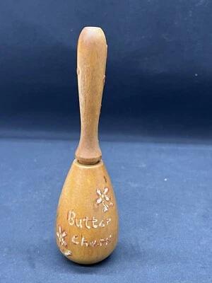 Vintage Antique MCM Wood Darning Egg Sewing Tool Collectible - Image 1 of 4