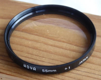 Hoya 55mm Close up lens +1  Made in Japan with Round Plastic Case - Image 1 of 3