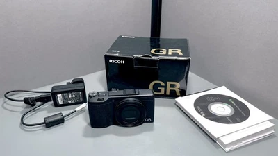 RICOH GR II 16.2MP w/Battery, Charger and Original Box - low shutter count! - Image 1 of 4
